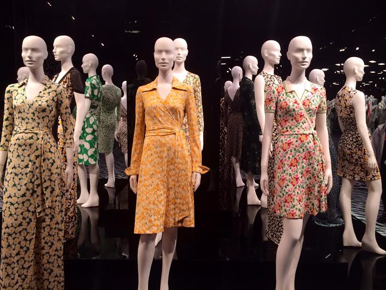 An overview of the main room inside The Journey of A Dress exhibit.
Source: Helena Heslov 16
