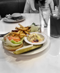 The "California Burger" order (Photo: Kayry Gonzalez)