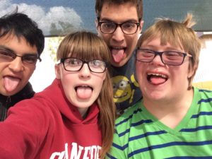Maya Wernick '18 poses with her students whom she works with at Our Space LA. The organization works with people who have special needs. Photo Courtesy of: Maya Wernick '18.