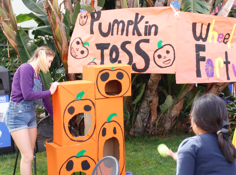 Students+celebrate+haunting+Halloween+festivities