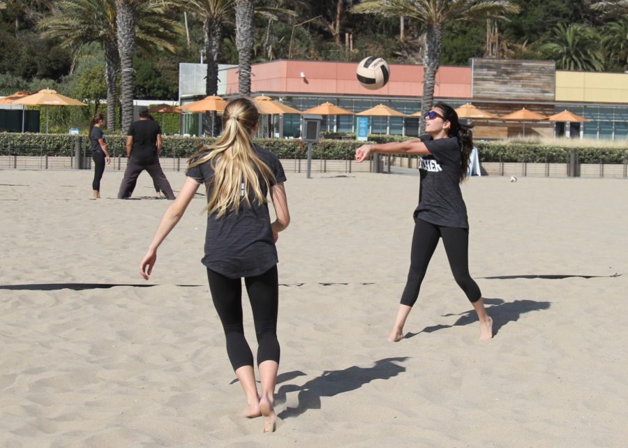 Gillian Varnum 20 and Yasi  Soufer 19 play a match.  The match took place at the Annenberg Community Beach House. 