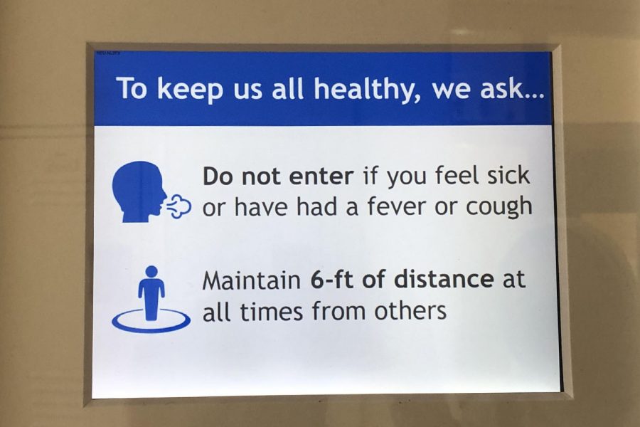 Signs+reminding+community+members+to+stay+home+if+feeling+ill+and+to+follow+COVID-19+protocols+are+posted+all+around+campus.+If+students+do+experience+such+symptoms%2C+they+have+the+option+to+access+online+learning.%C2%A0