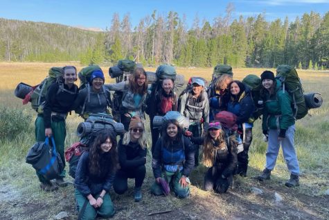 Members of the junior class pose for a photo during their Arrow Week trip in Wyoming. The expenses for this excursion are included within the Flexible Tuition program.