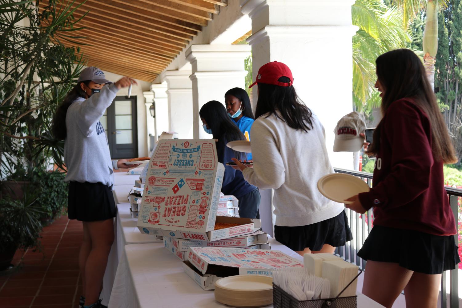 Pennants%2C+pizza%2C+photos%3A+Seniors+celebrate+National+College+Decision+Day