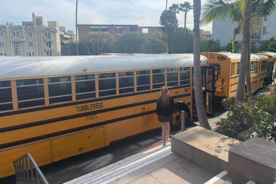 All of Archer’s buses are waiting in front of campus the day of the drill. During the drill, only the first five buses participated at a time, and each driver made a short speech on what students should do during an emergency, such a radioing for help and breaking out of the bus.