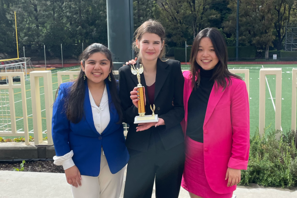 Maia Alvarez (’24), Allie Yang (’25) and Shae Killam (’27) pose with an award after their Western Bay Forensic League tournament. Their tournament took place at Harvard-Westlake School March 2. Photo provided by Maia Alvarez.