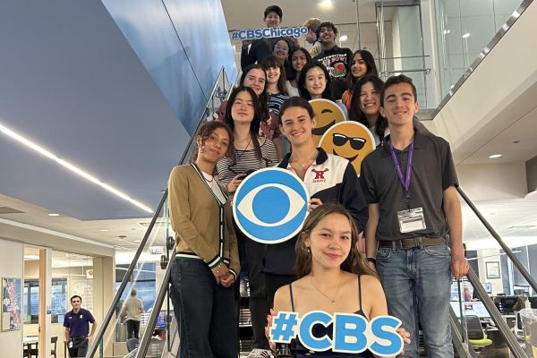 Fellow Northwestern Medill Cherubs and I visit the Chicago CBS News Station. I watched the 11 a.m. news live and was able to see professional journalists in their element. Photo by Gabrielle Egozi. 